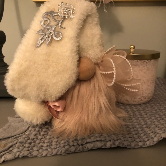 👑Festive Knome👑 - Picture 10 of 10